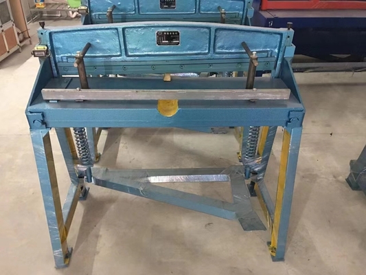 Maschine zur Scheren von Metall- und Stahlplatten 1500 X 600 X 1080