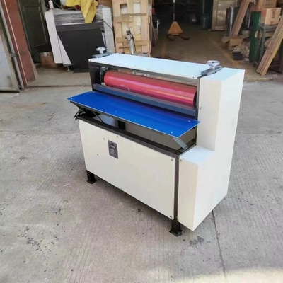 Druckmaschine für die Aufbereitung von Papier, aus Pappe oder aus Pappe